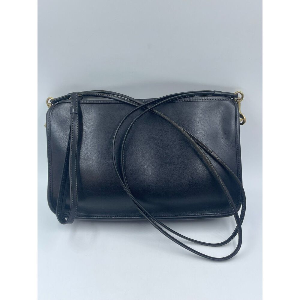Vintage 1970s Coach Basic Bag 9455 Black Leather Clutch NYC Era - READ